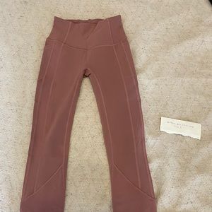 Lululemon All the right places Crop